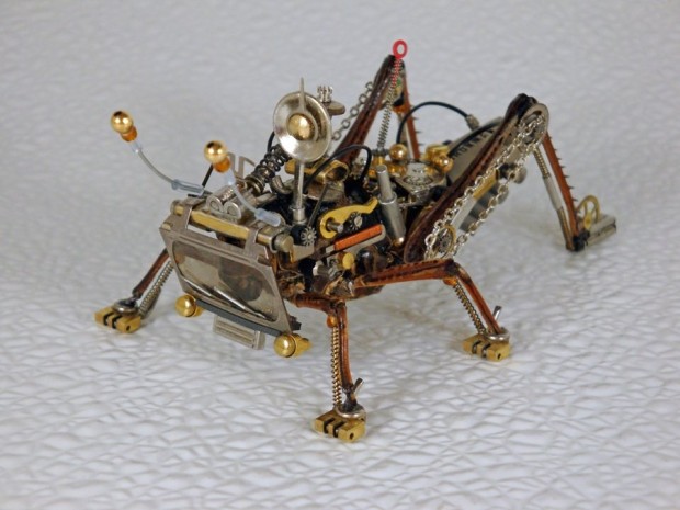 dead-scorpions-turned-into-steampunk-sculptures-using-watch-parts-photo-gallery_10