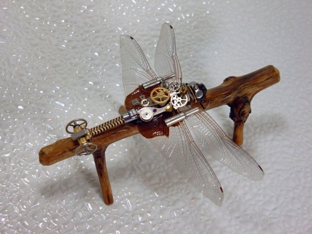 dead-scorpions-turned-into-steampunk-sculptures-using-watch-parts-photo-gallery_4