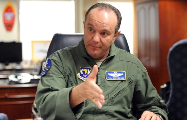 Comandantul NATO în Europa, generalul Philip Breedlove