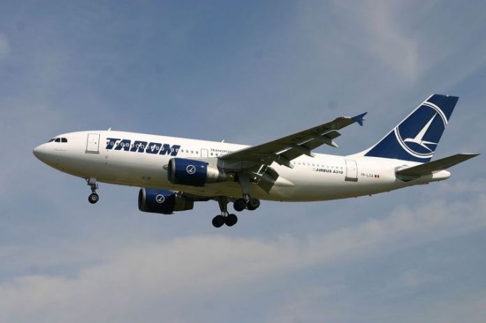 avion TAROM