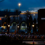 Family Market Bucium 03