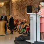 Raluca Turcan la vernisajul expozitiei din Assen